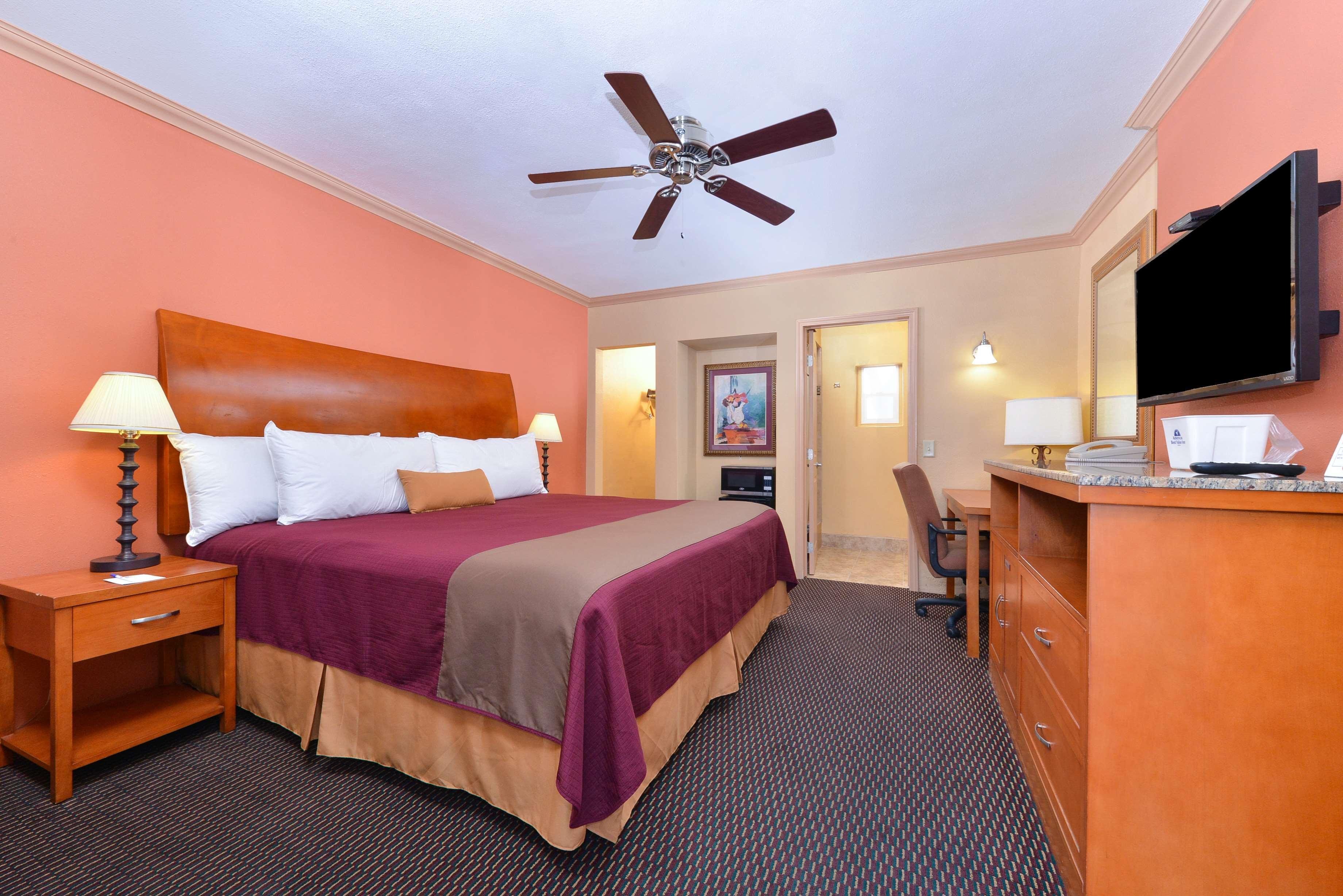 Americas Best Value Inn - Porterville Bagian luar foto